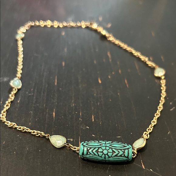 Gold and Turquoise Necklace - Picture 4 of 9